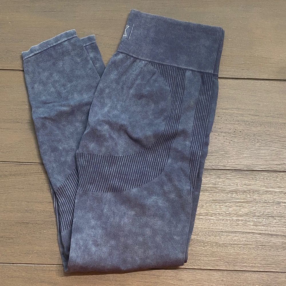 Victoria Secret Blue Seamless Leggings
